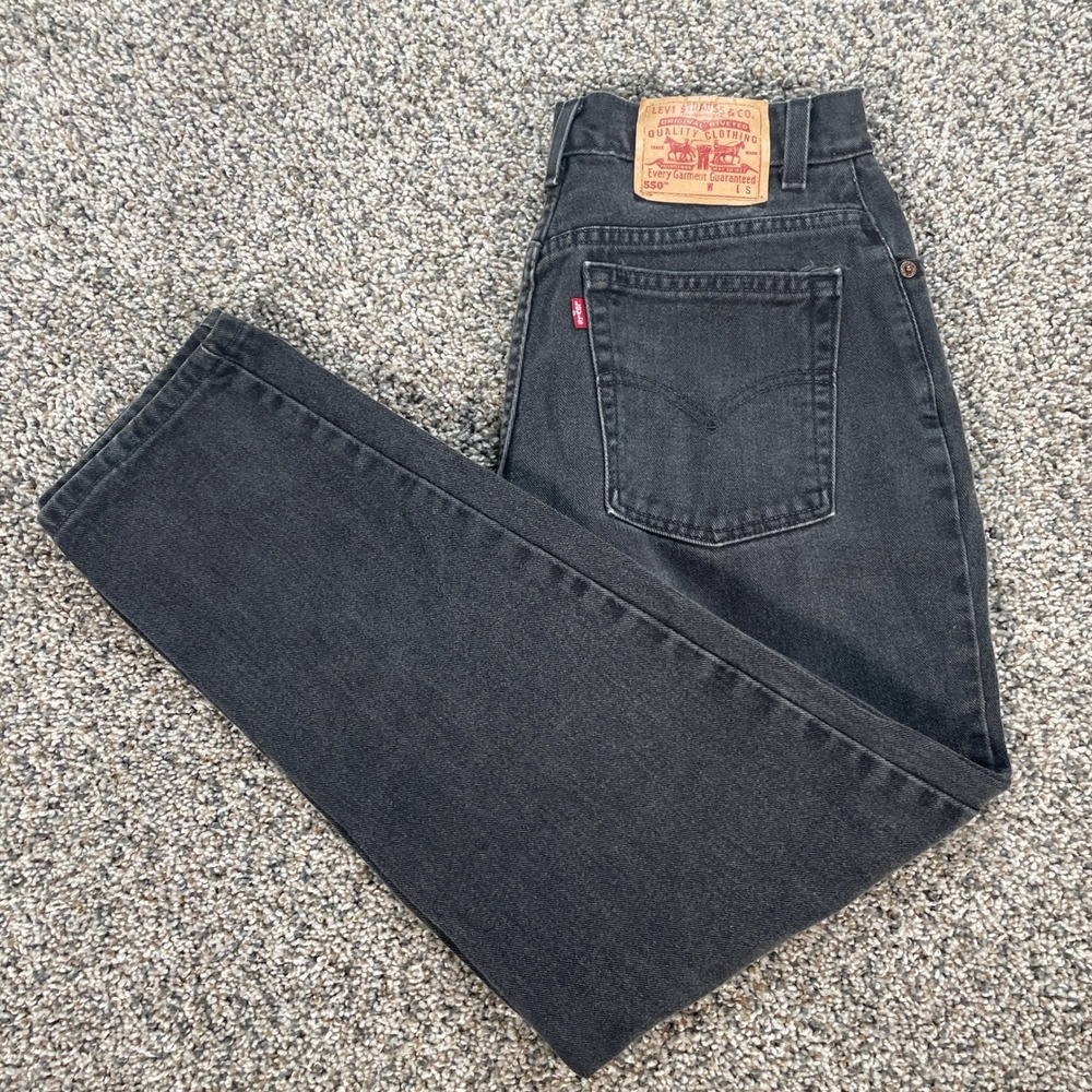 Vintage Levis 550 Women's 28x28 Relaxed Fit Tapered Leg Jeans Black High Rise